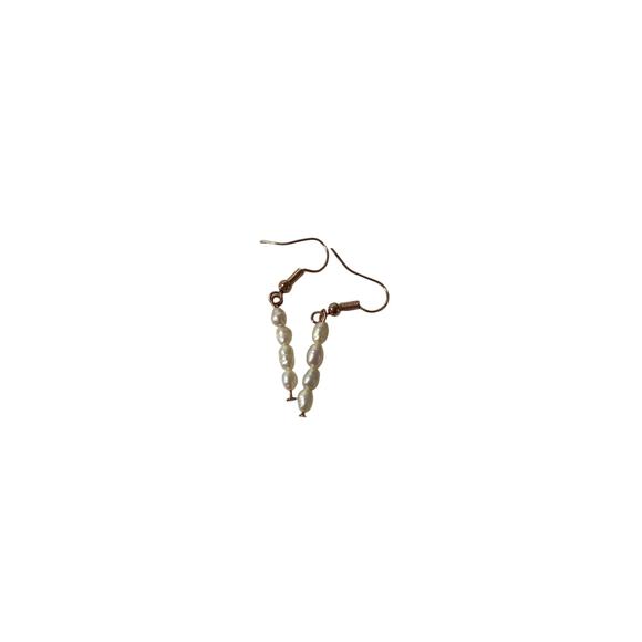 Handmade Upcycled Rice Pearl Earrings Bridal Lightweight - Picture 1 of 3